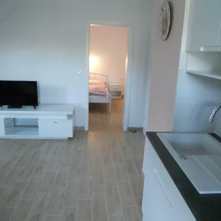 Apartmaji Bremec Апартаменты Бохинь