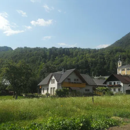 Apartmaji Bremec * Бохинь