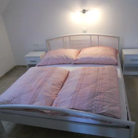 Apartmaji Bremec * Бохинь